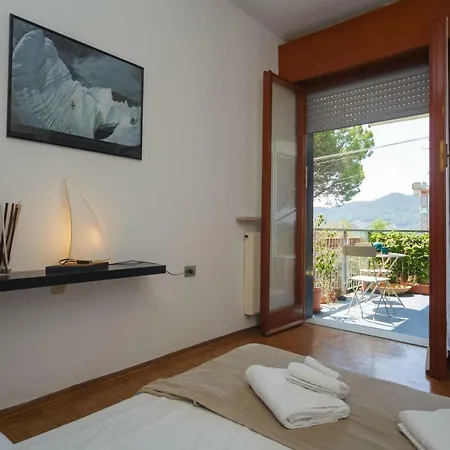 Casa Anna Sea View, Pool, Parking & Wifi Daire