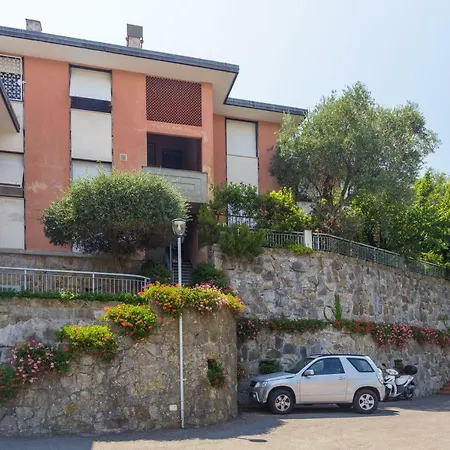 Daire Casa Anna Sea View, Pool, Parking & Wifi