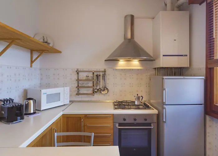 Casa Anna Sea View, Pool, Parking & Wifi Διαμέρισμα *