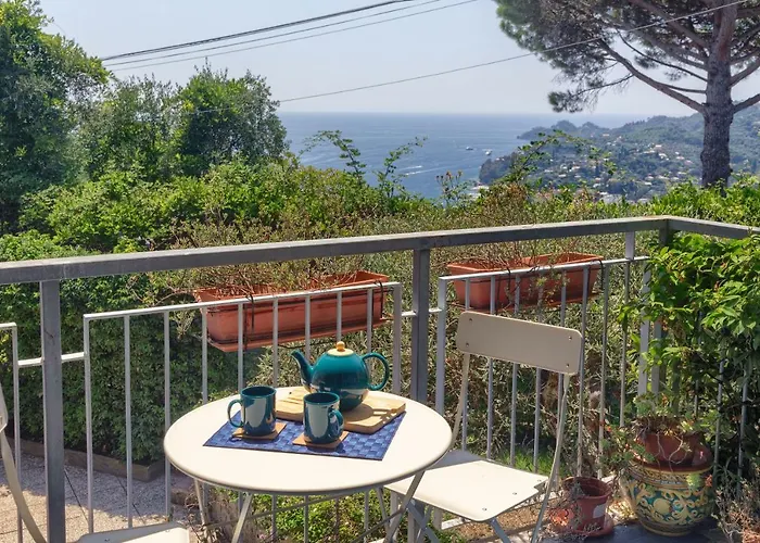 Casa Anna Sea View, Pool, Parking & Wifi * 라팔로