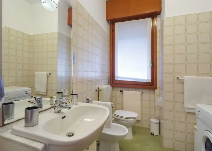 아파트 Casa Anna Sea View, Pool, Parking & Wifi 라팔로